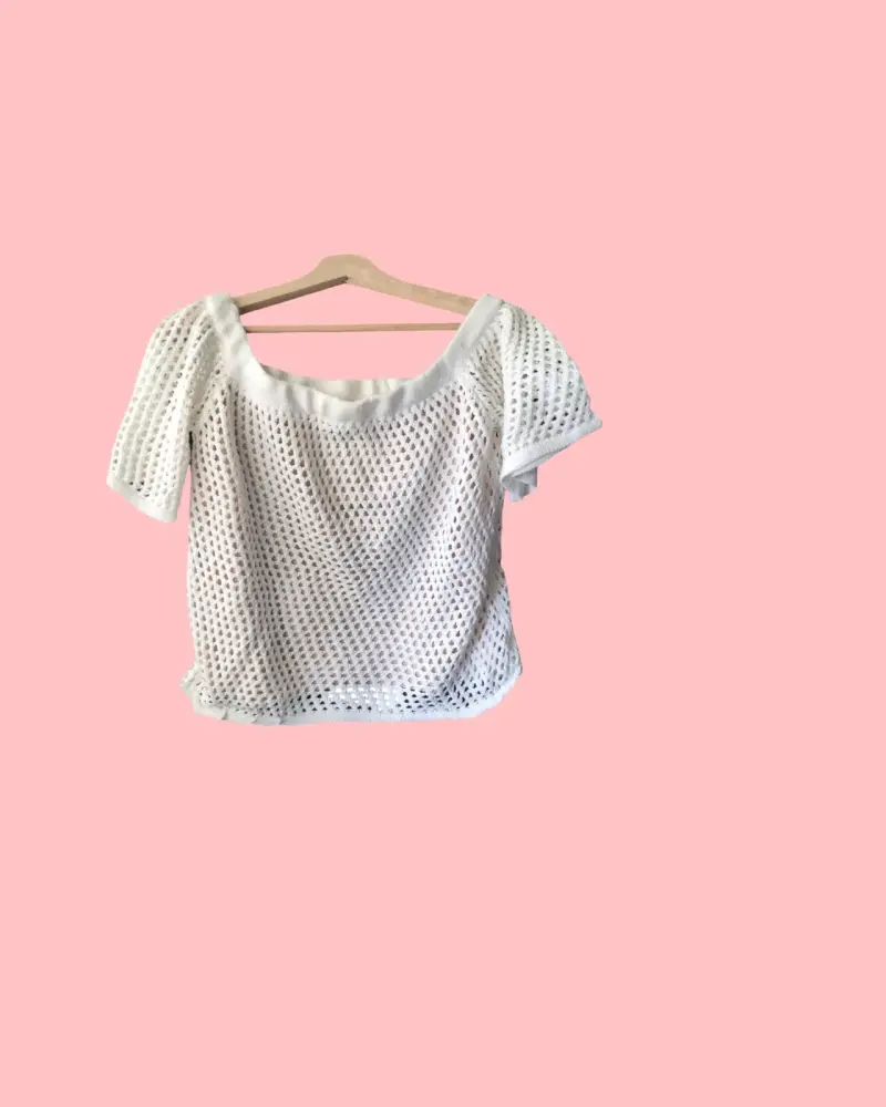 Blusa tejida blanca de manga corta - 2