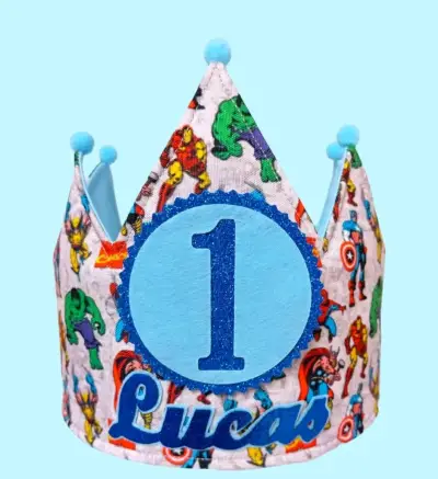Corona de cumpleaños infantil con diseño de superhéroes - miniatura 4