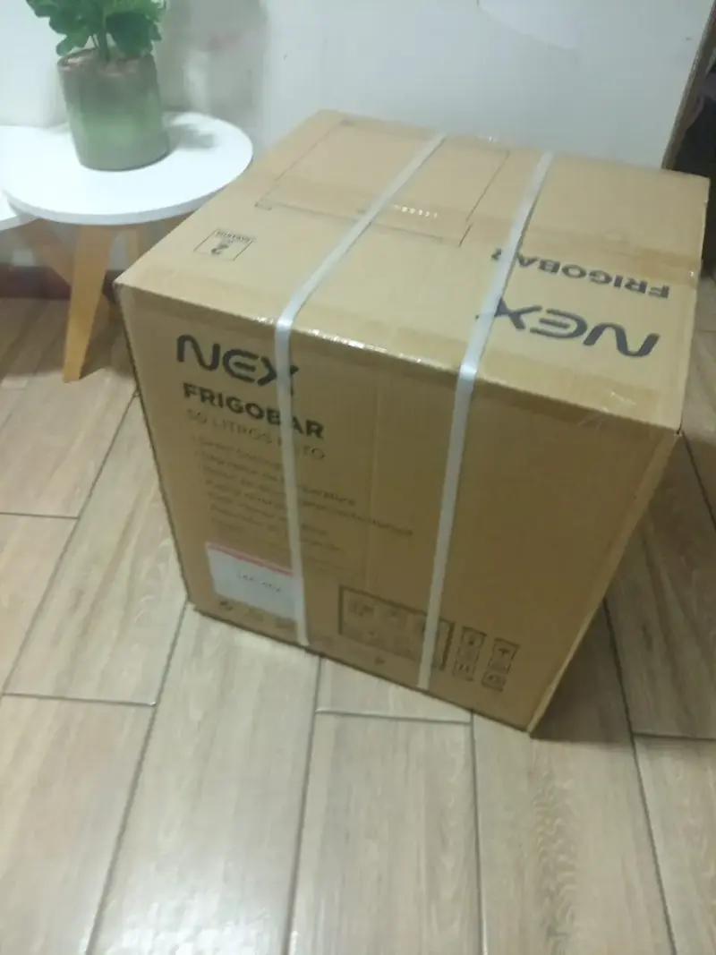 Frigobar NEX CR52 Blanco 50L con Congelador Manual - 2