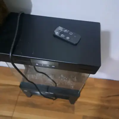 Chimenea eléctrica con efecto de llama y control remoto - miniatura 3