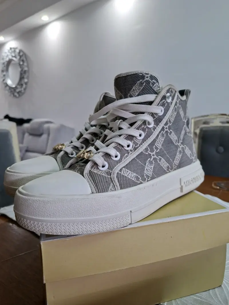Zapatillas altas Michael Kors con diseño monograma - 5