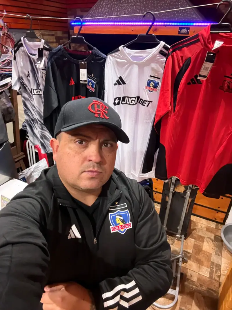 Poleras de fútbol Colo-Colo Adidas varias tallas