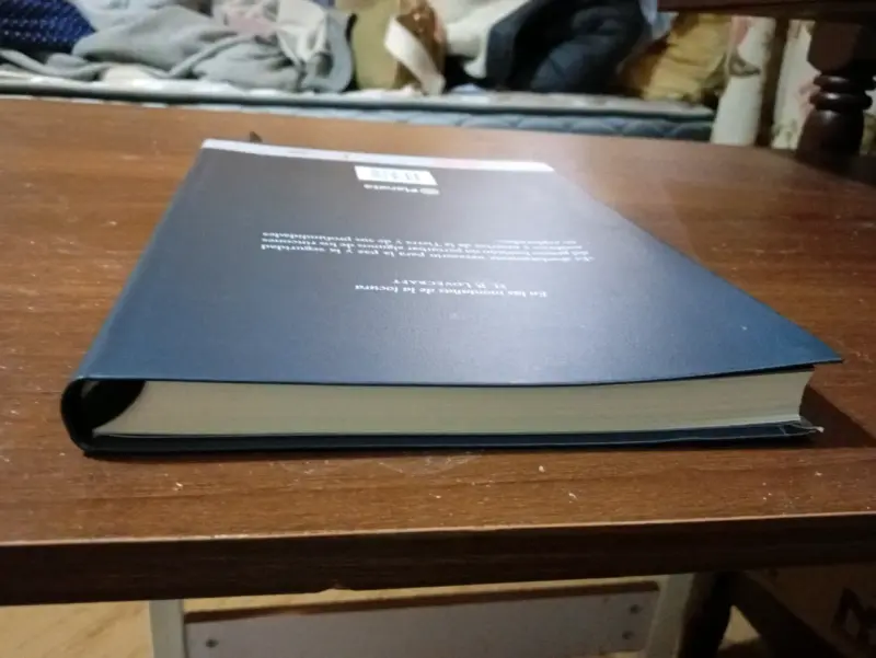 Libro En Las Montañas de la Locura - 5