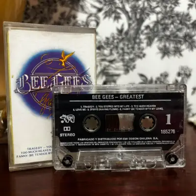 Cassette Beegees Mejores Éxitos 1989 Chile - miniatura 2