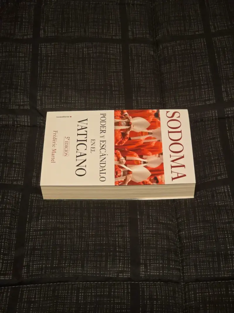 📚 Sodoma: Poder y escándalo en el Vaticano - 3