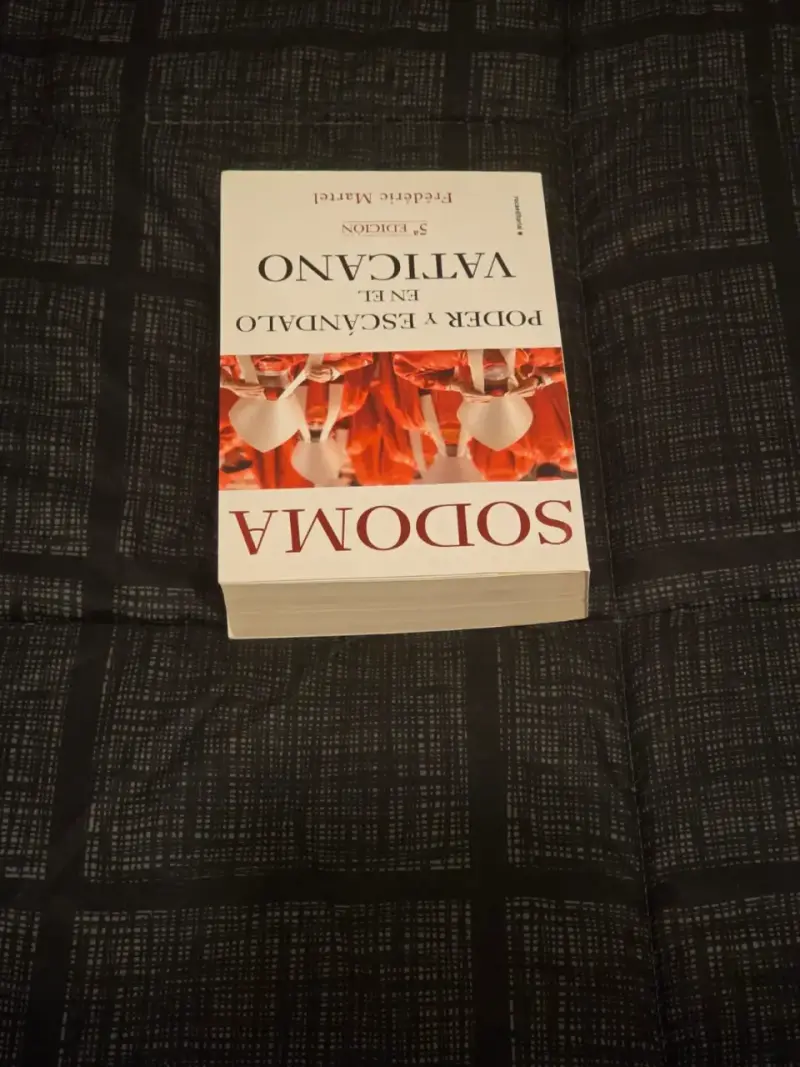 📚 Sodoma: Poder y escándalo en el Vaticano - 4