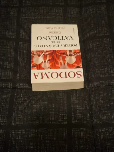 📚 Sodoma: Poder y escándalo en el Vaticano - miniatura 4