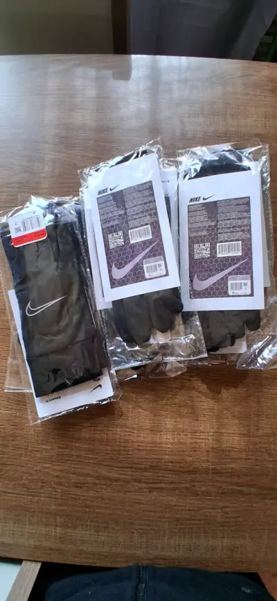 Guantes deportivos Nike Dri-FIT negros - miniatura 5