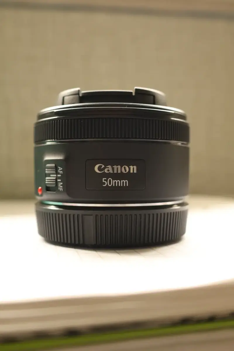 Lente Canon 50mm para cámaras DSLR - 1