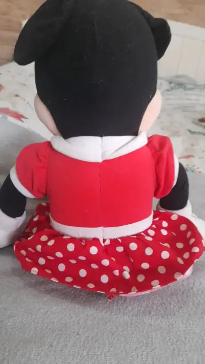Peluche Minnie Mouse grande en buen estado - miniatura 4