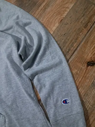 Polerón con capucha gris Champion para hombre - miniatura 3