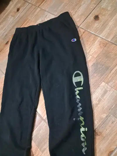 Pantalones deportivos negros Champion para hombre - miniatura 2