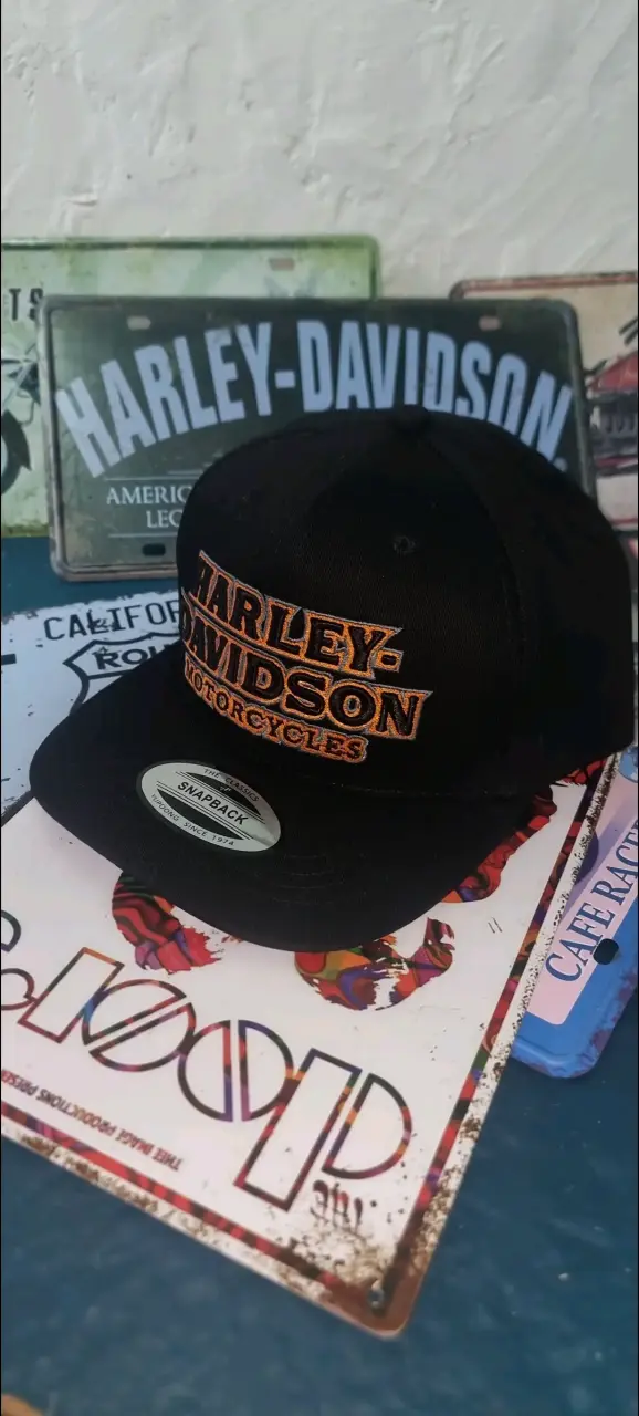 Gorra Harley-Davidson negra con logo bordado - 2