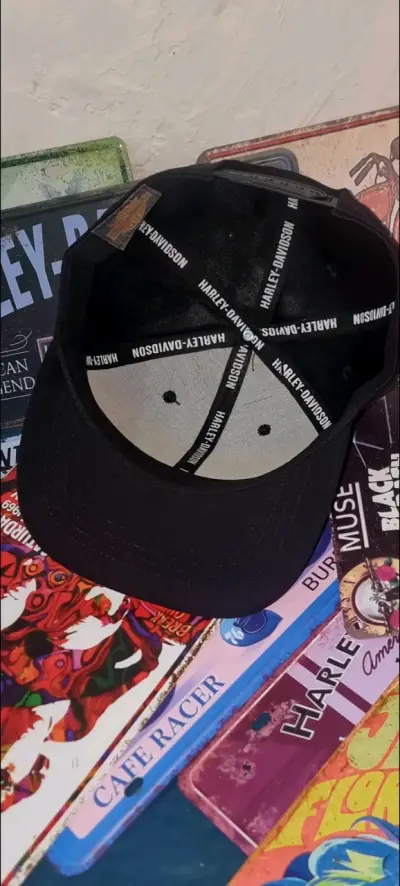Gorra Harley-Davidson negra con logo bordado - miniatura 4