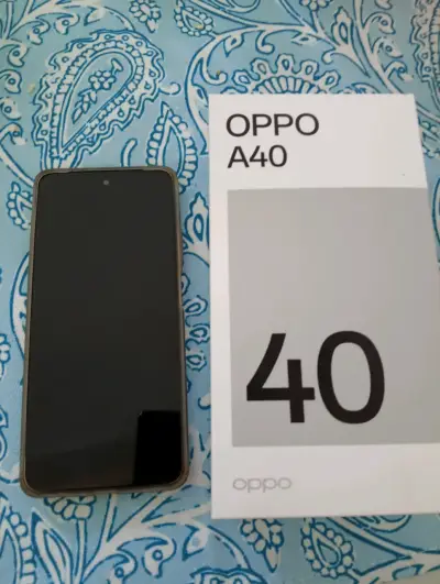 Smartphone Oppo A40 color lila con caja - miniatura 1