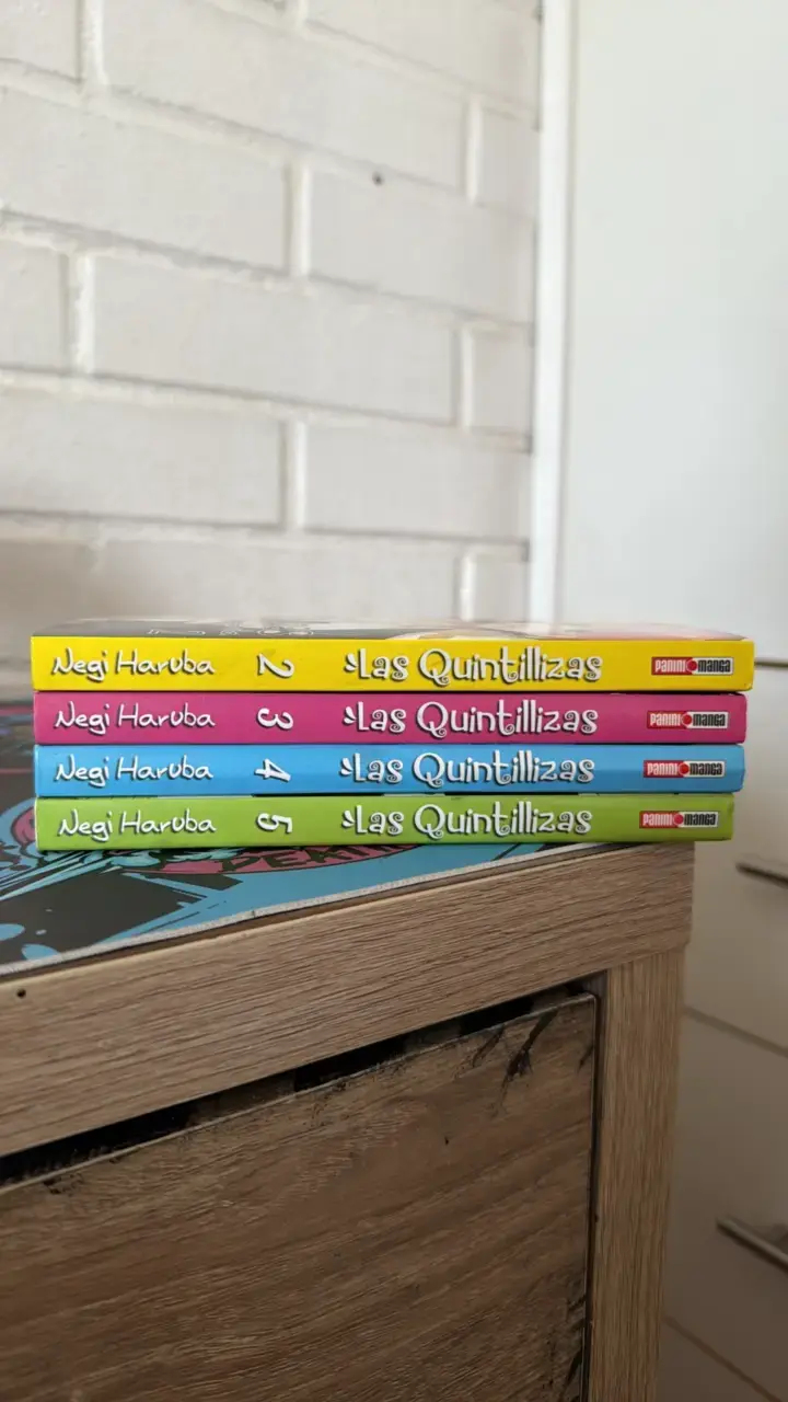 Colección de mangas Las Quintillizas volúmenes 1-4