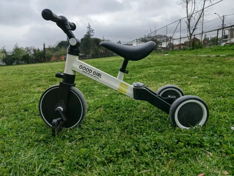 Bicicleta de equilibrio para niños Good Girl - 3