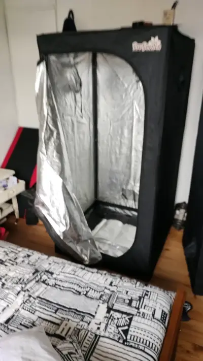 Carpa de Cultivo ProGarden Reflectante - miniatura 3