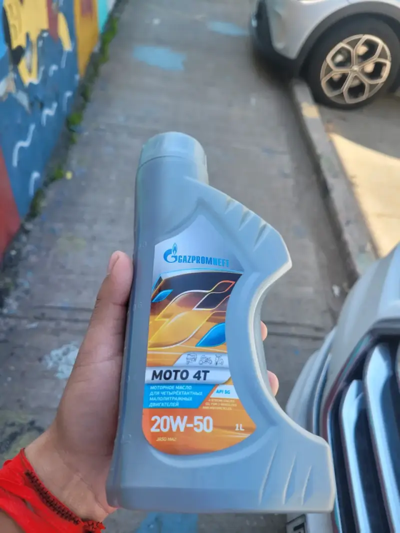Aceite para moto 4T Gazpromneft 20W-50 1L