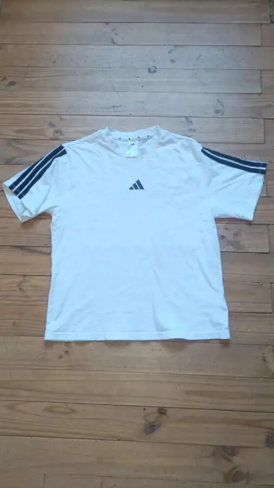 Pack de 2 poleras Adidas Talla M y L - miniatura 5