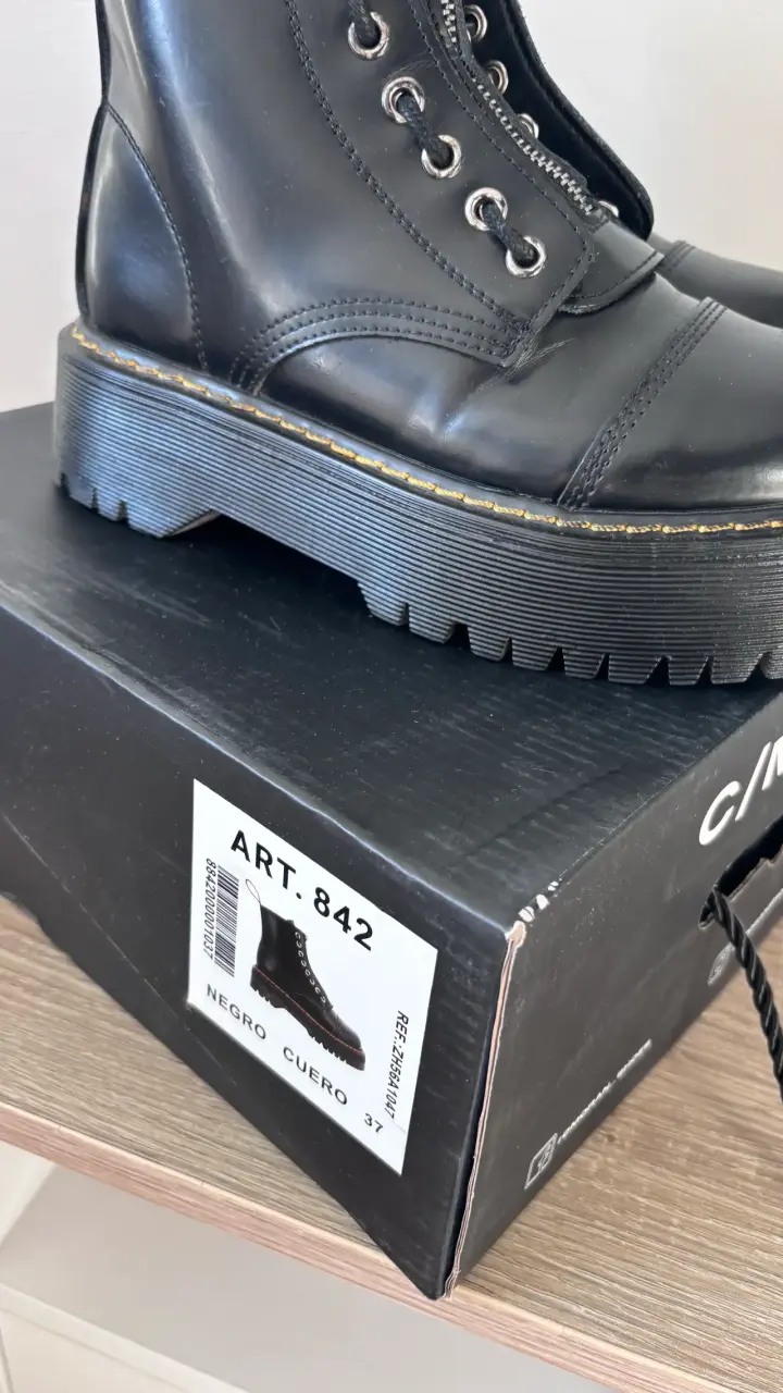 Botas negras de cuero C/Moran con plataforma - 4