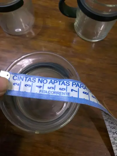 Juego de 5 tazas de vidrio con asa negra - miniatura 4