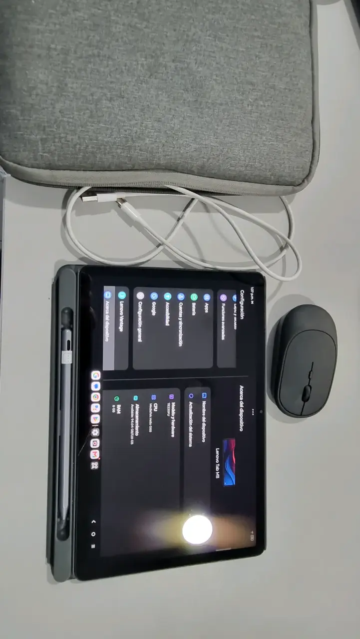 Tablet Lenovo Tab M11 con funda - 6