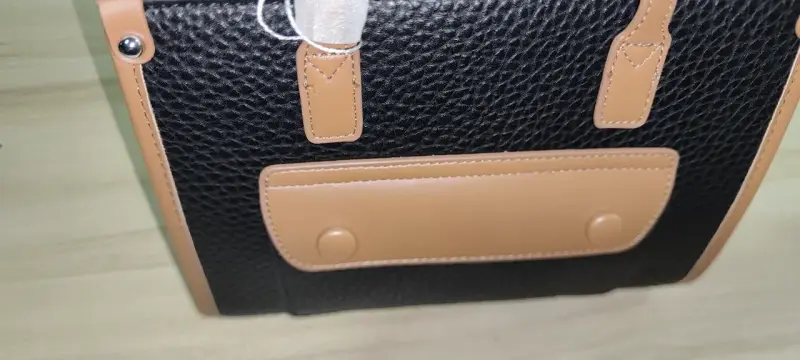 Bolso de mano negro con detalles marrones - 2