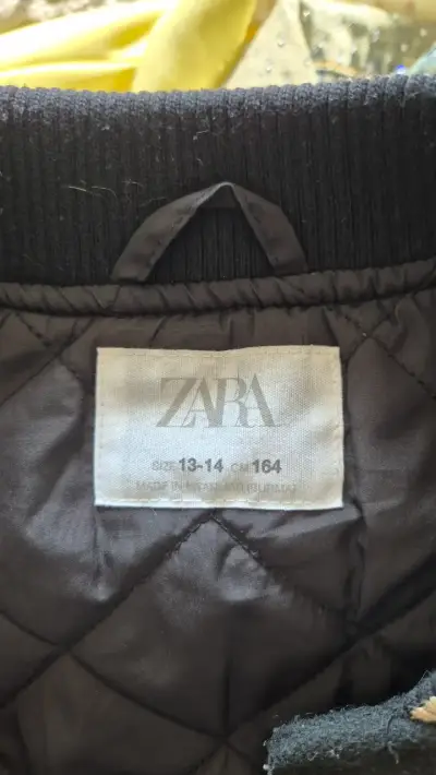 Chaqueta varsity juvenil Zara negra - miniatura 3
