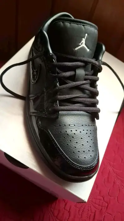Zapatillas deportivas negras Air Jordan - miniatura 3