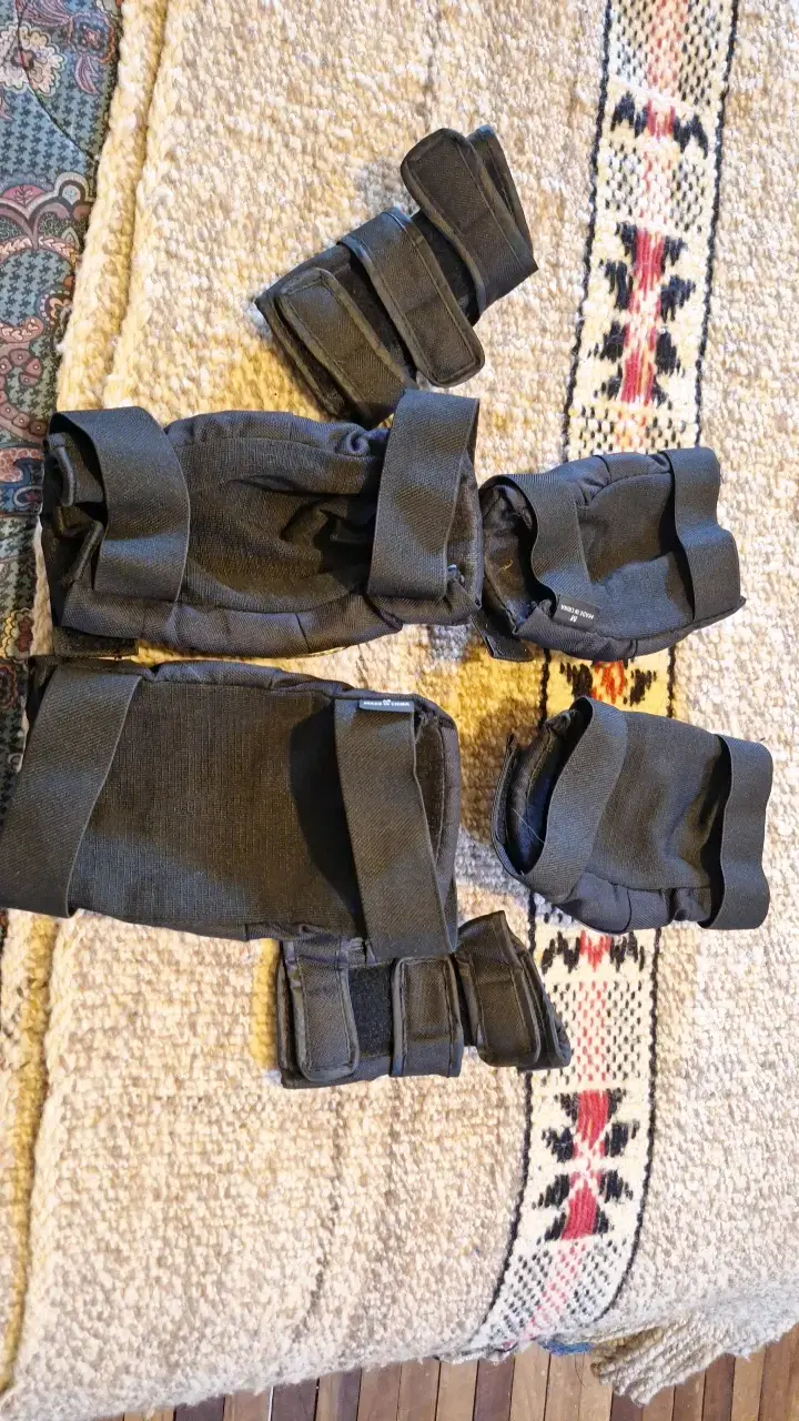 Set de protecciones para patinaje y skate Talla M - 2