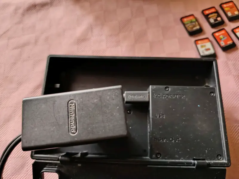 Nintendo Switch con juegos y accesorios - 3