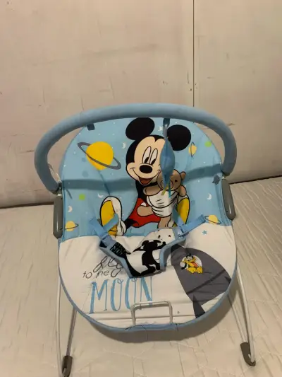 Silla Mecedora para Bebé con Diseño de Mickey - miniatura 1