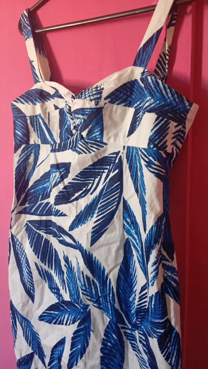 Vestido corto Elásticado estampado hojas azules - 3