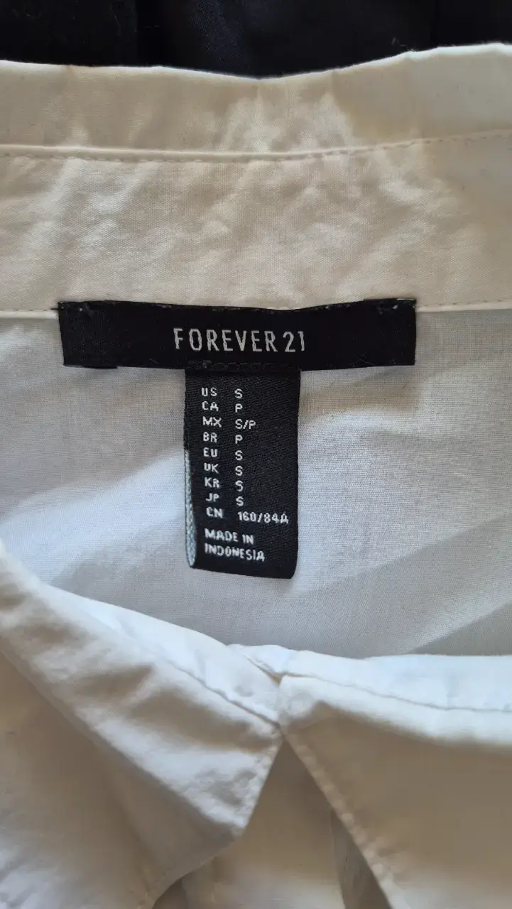 Blusa crop blanca volantes Forever 21 - 3