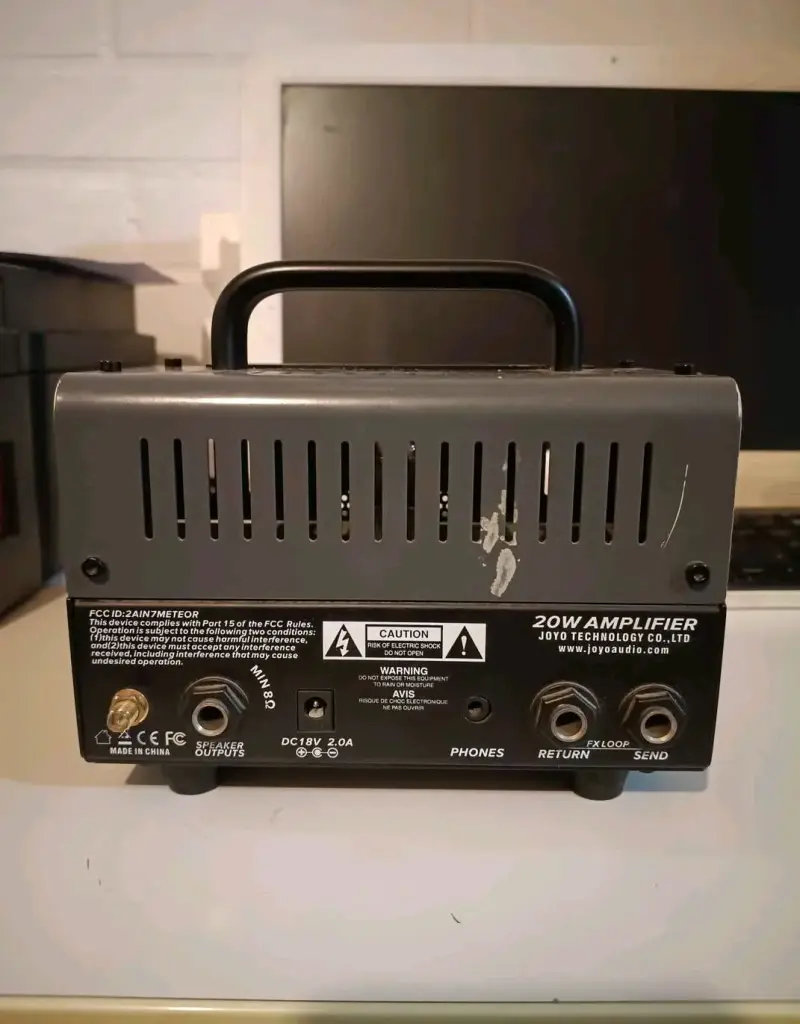 Amplificador de guitarra Joyo banTamP Zombie 20W - 2