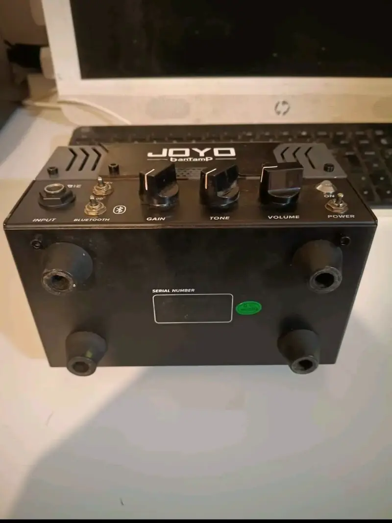Amplificador de guitarra Joyo banTamP Zombie 20W - 5