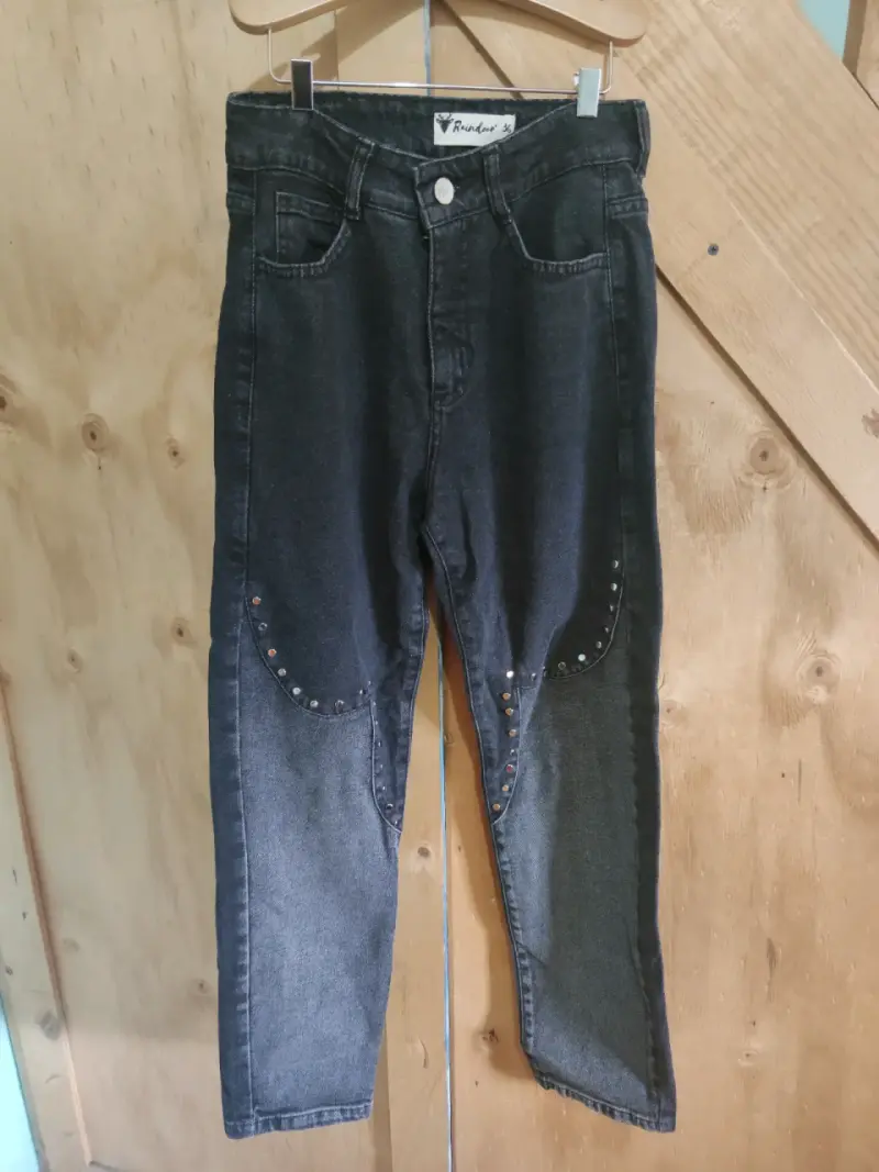 Jeans negros con tachas para mujer talla 36 - 1