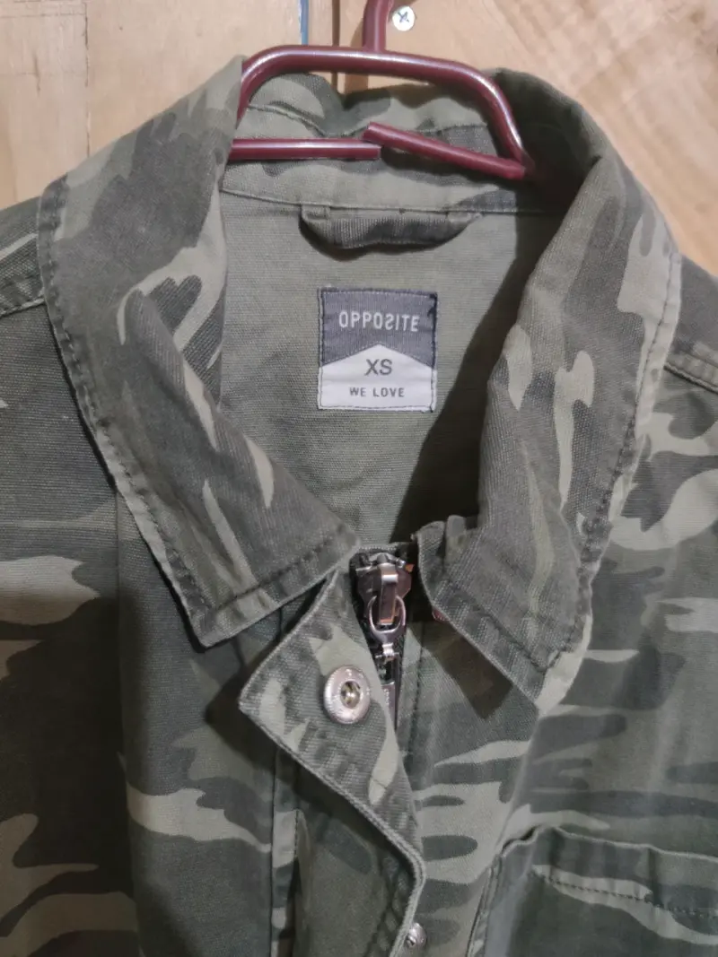 Chaqueta camuflada verde Opposite para mujer - 2