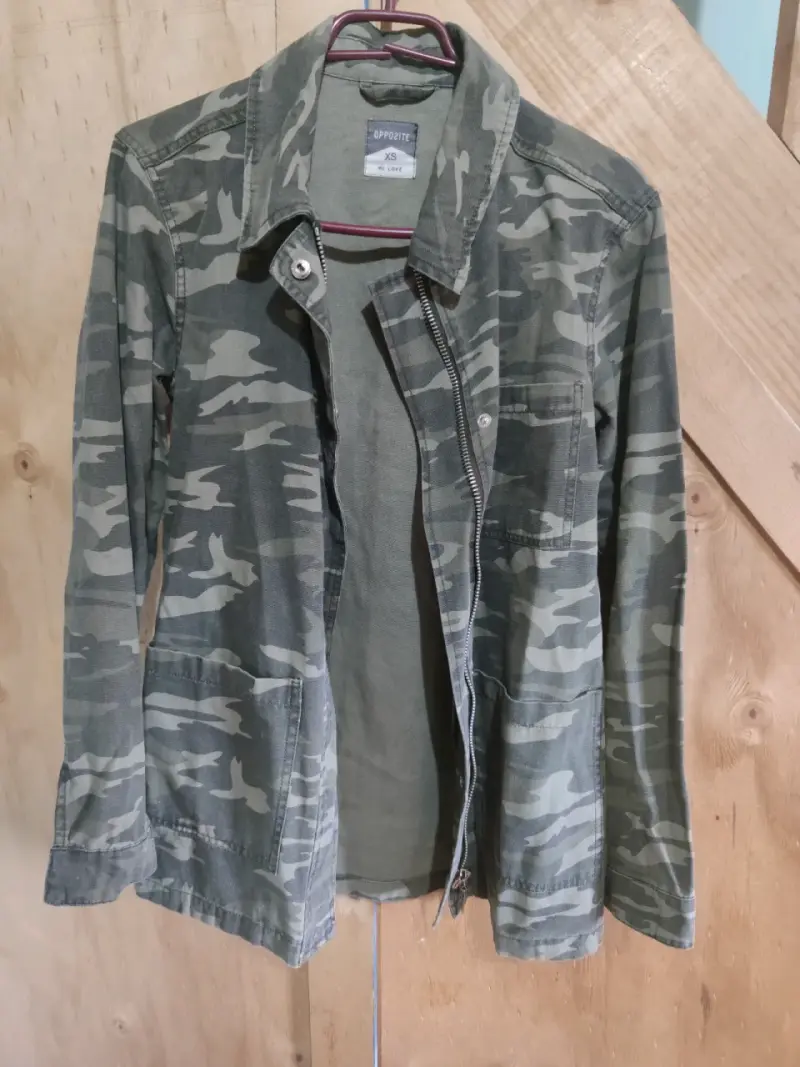 Chaqueta camuflada verde Opposite para mujer - 6