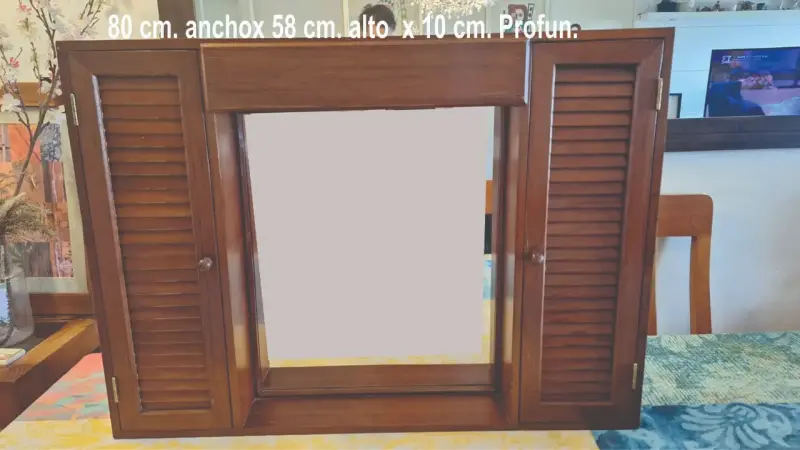 Espejo de madera con puertas estilo rústico - 1