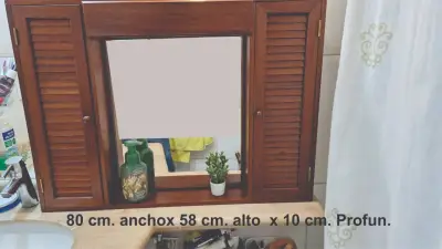 Espejo de madera con puertas estilo rústico - miniatura 3