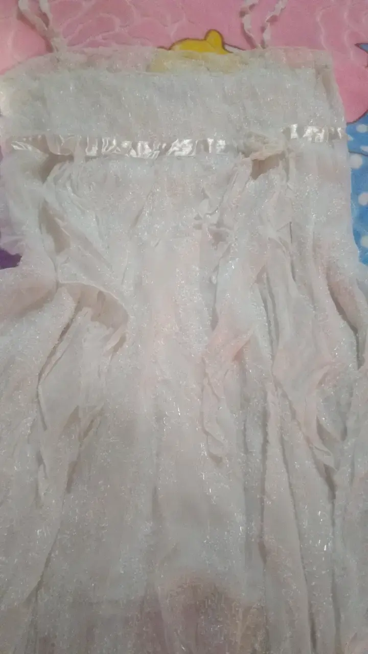 Vestido blanco con tirantes y encaje - 3