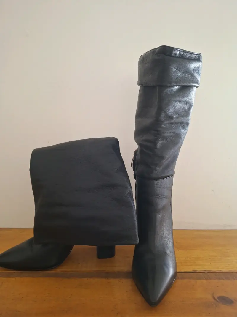 Botas de cuero negras altas para mujer - 1