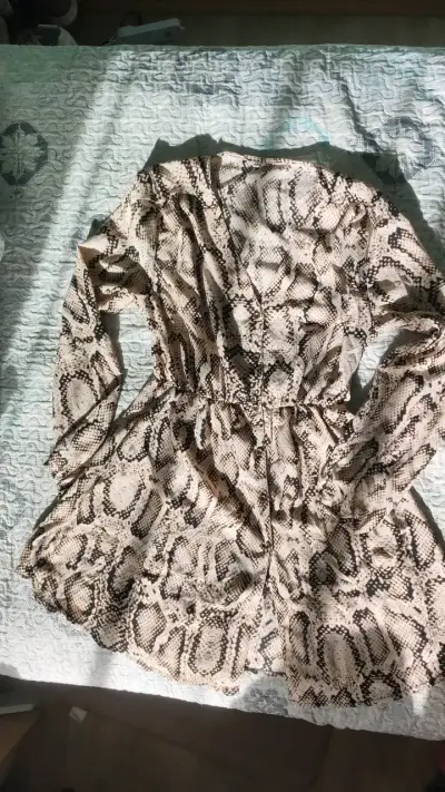 Vestido estampado animal print para mujer - miniatura 1