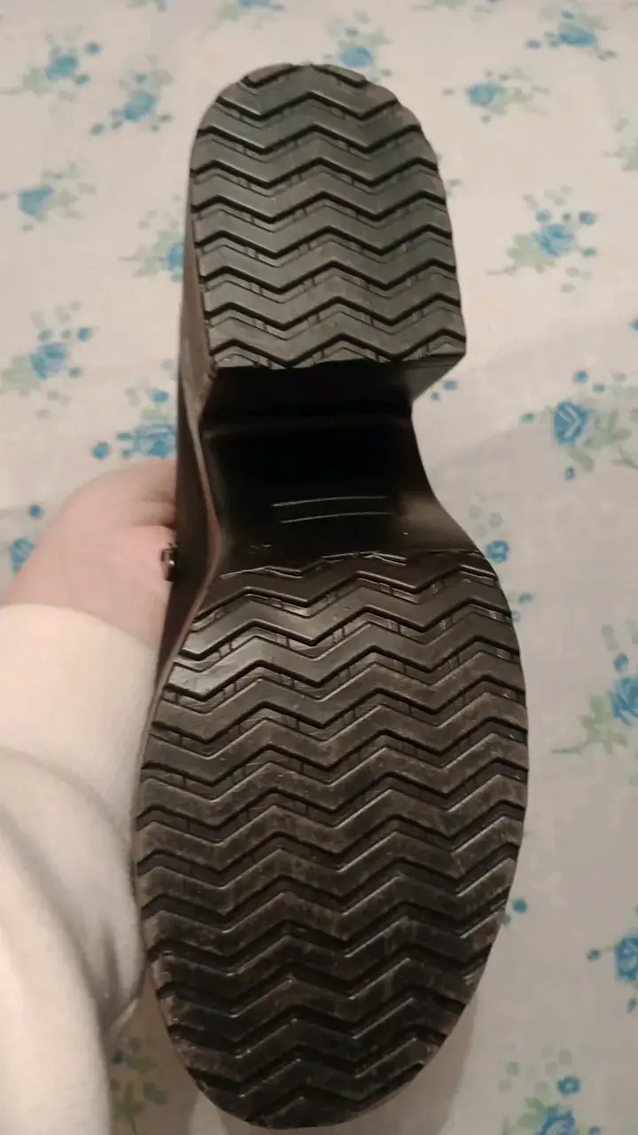 Botines negros n°40 con hebilla y tacón grueso - 3