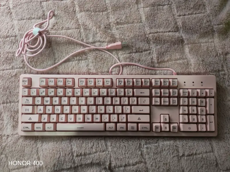 Teclado mecánico rosa Onikuma con cable USB - 2