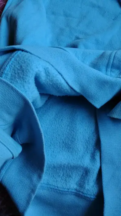 Polerón azul con capucha unisex - miniatura 2
