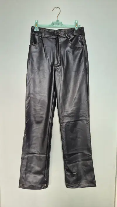 Pantalón piel sintética Zara, talla 34 - miniatura 1