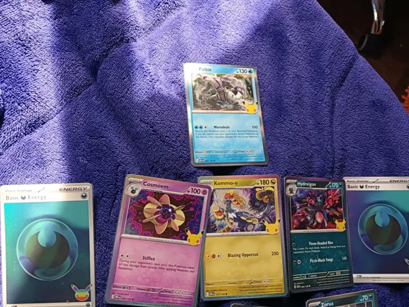 Cartas pokemon 30 aniversario - 4